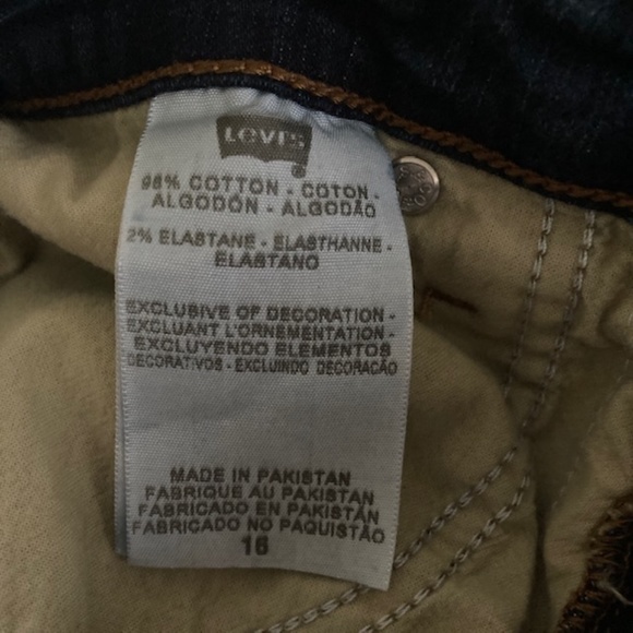 LEVI"S Perfectly Shaping Straight 512 Jeans - Picture 5 of 6